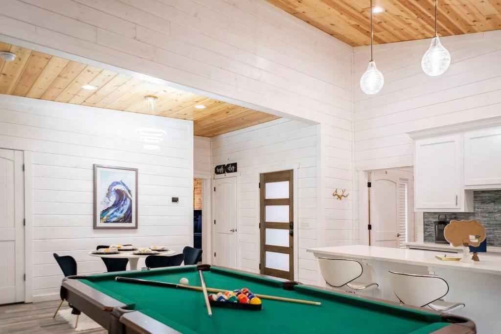 Diamond Cabin W/ Jet Shower & Secluded Back Deck! Broken Bow Kültér fotó