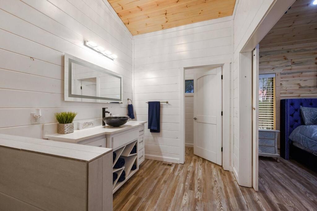 Diamond Cabin W/ Jet Shower & Secluded Back Deck! Broken Bow Kültér fotó